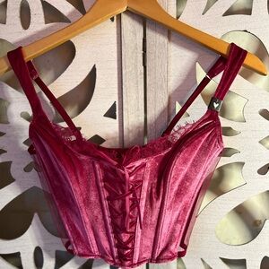 🖤 SOLD Victoria’s Secret Velvet Corset - Wine red - Size Small - New with tags